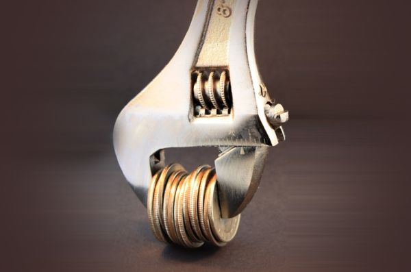 الصراخ المصطنع