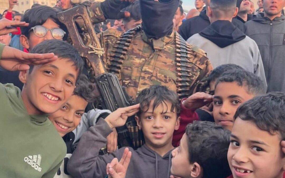    *صباح النصر*